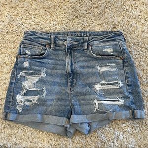 AE Patched Destroyed Mom Shorts